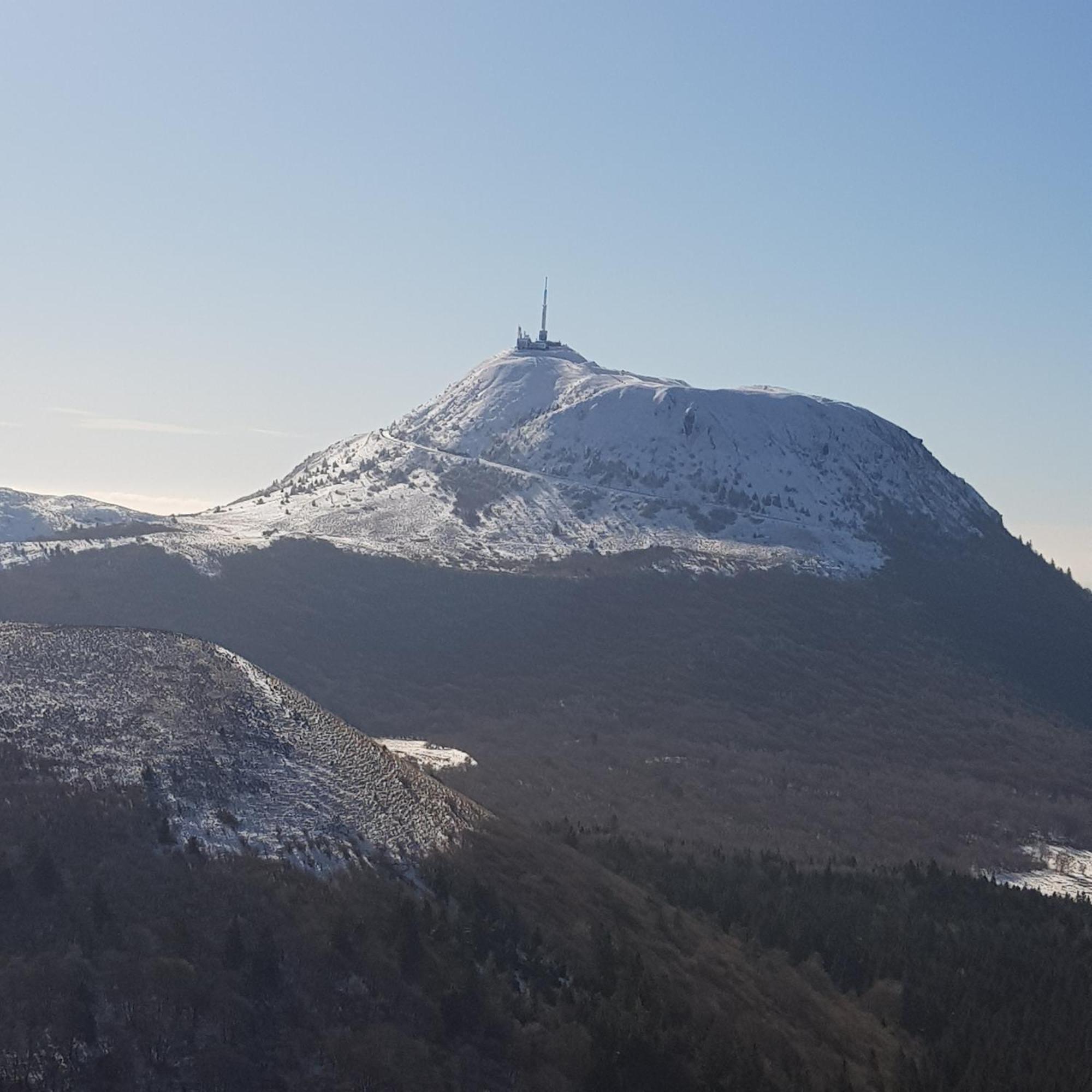 Sejour Au Coeur Des Volcans Saint-Ours  Bilik gambar